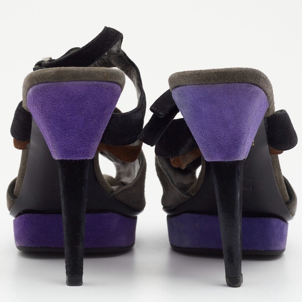 Prada Multicolor Suede Peep Toe Ankle Strap
Sandals Size 38 (7.5 US) - Picture 3 of 5